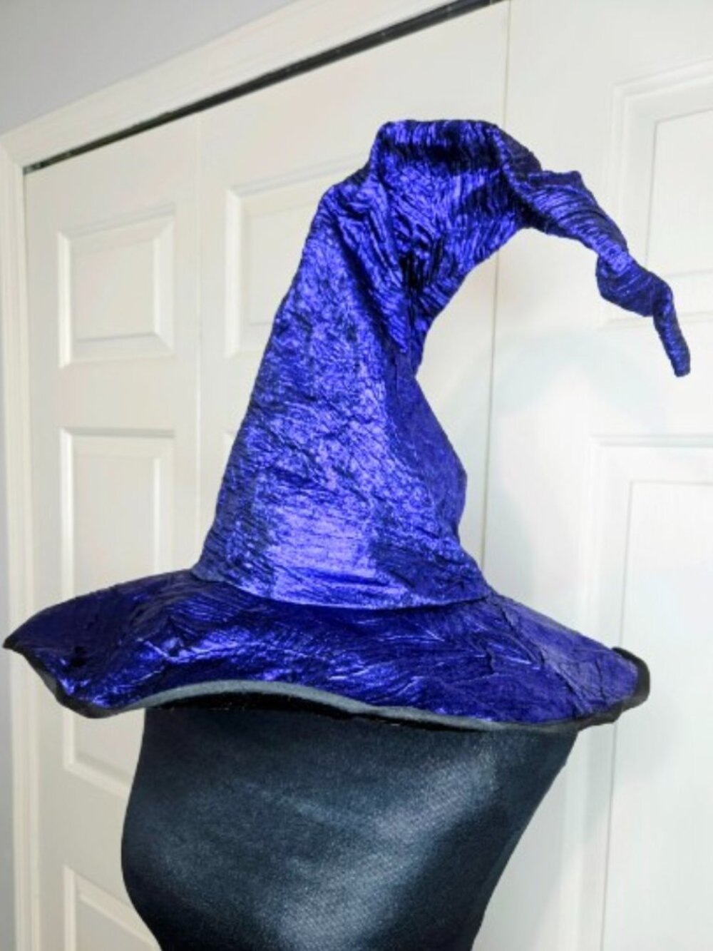 Halloween Witches Hats (Three) - Picture 7 of 9